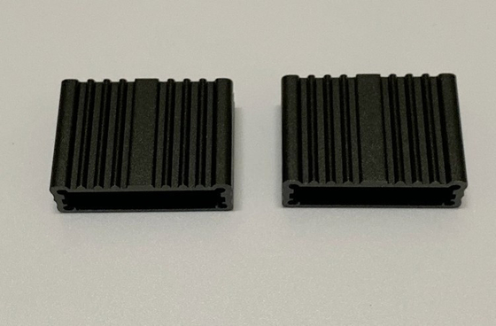 Heat-resistant Metal Small Aluminum Housing 43*14*30mm For Control Panel Enclosure In Anodized Black supplier